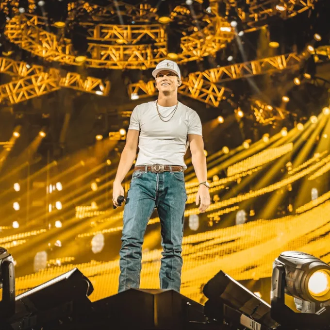 Parker McCollum Tickets 19th April White Oak Amphitheatre
